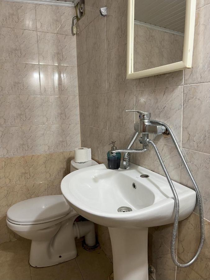 Guest House Borjomi ภายนอก รูปภาพ